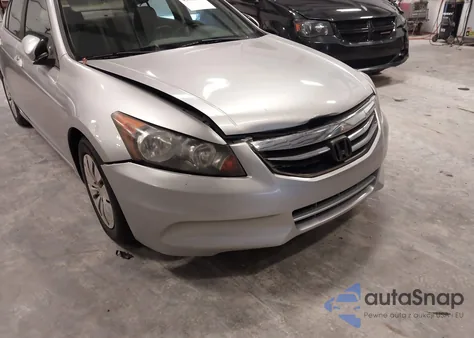 2012 Honda Accord 2.4 Lx из США, поврежденный, VIN 1HGCP2F3XCA056694